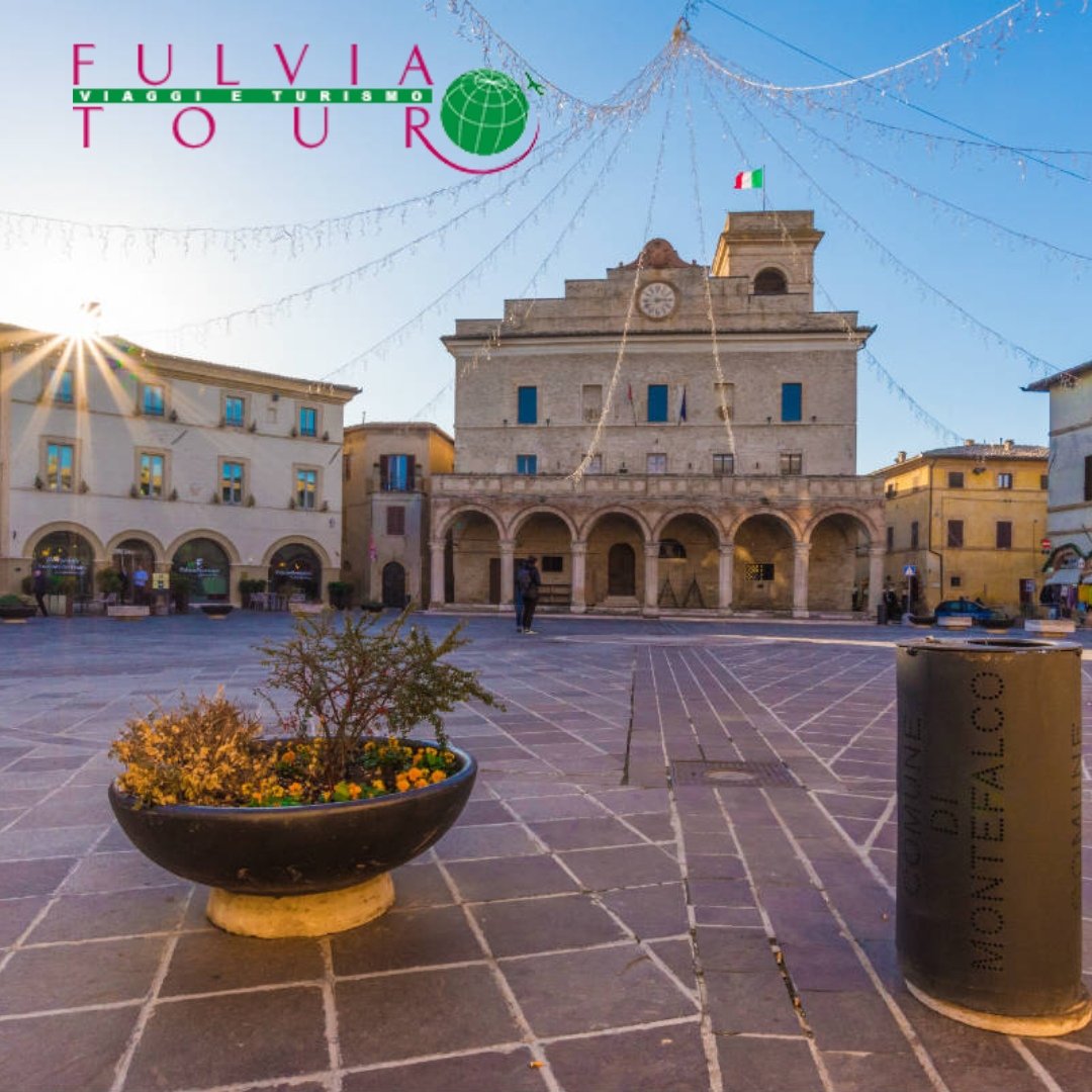 FRANTOI IN UMBRIA FULVIA TOUR MONTEFALCO PIAZZA