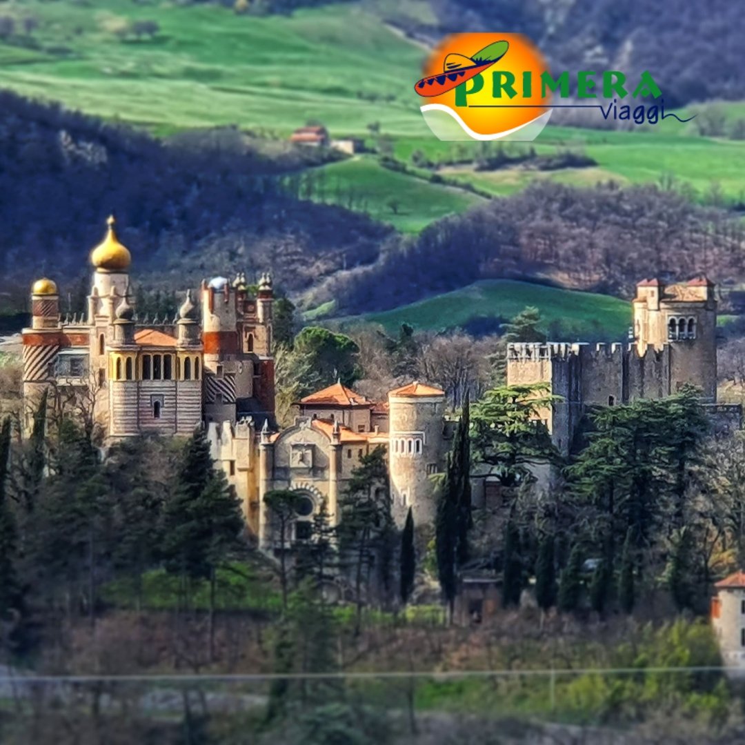castello rocchetta mattei panorama