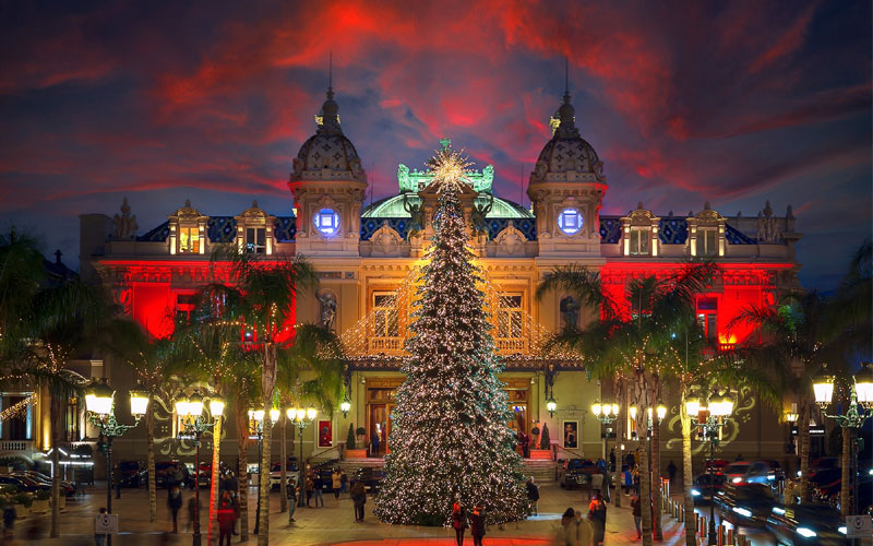 monaco palais Salle des Princes del Grimaldi Forum a natale  cam viaggi